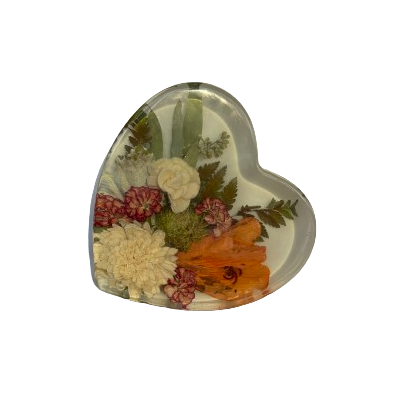7" Tilted Heart
